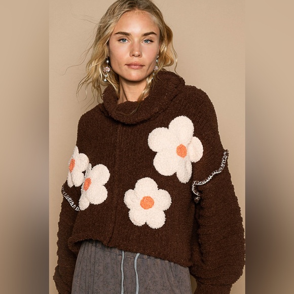 POL Sweaters - #069 B32 POL Brown sweater with floral patch